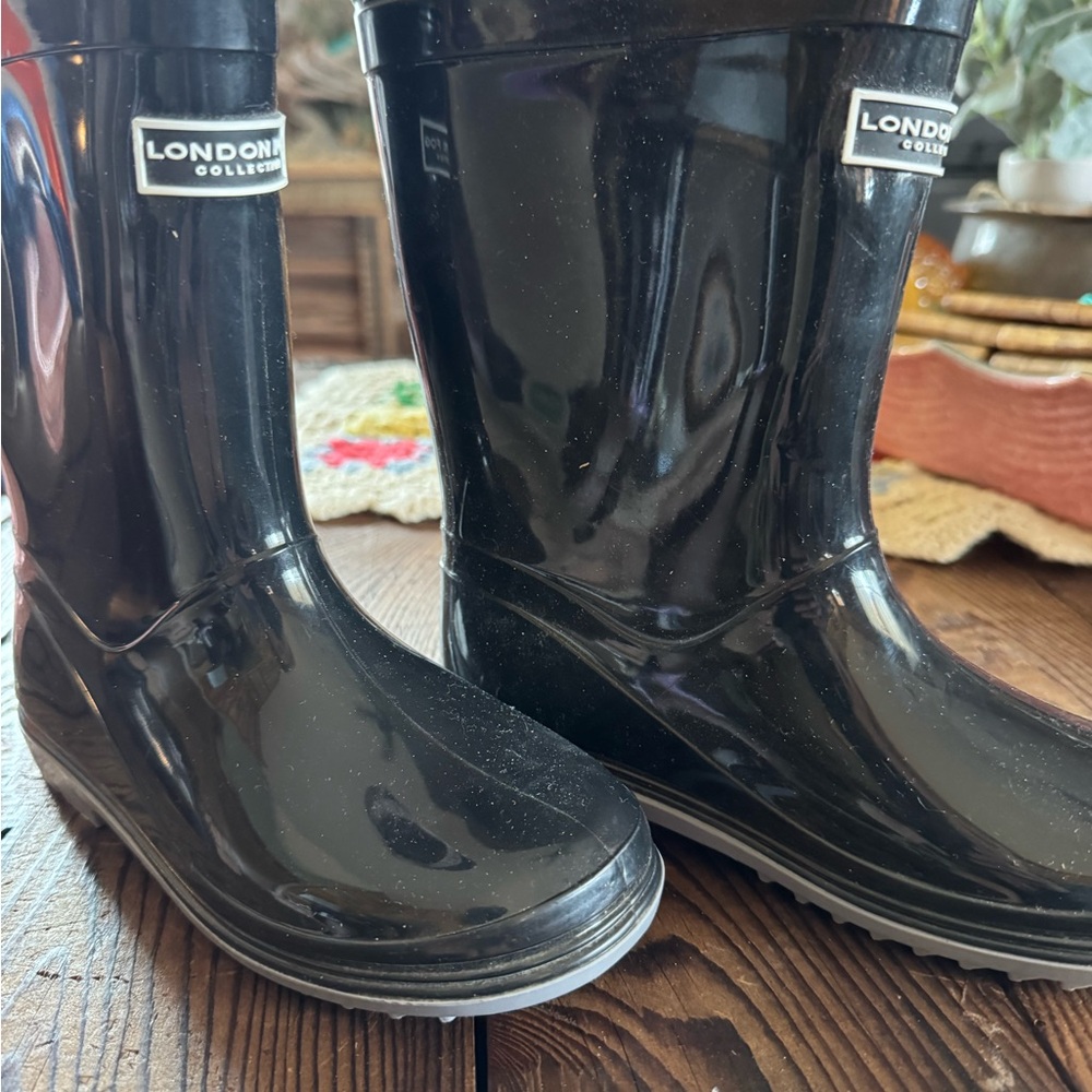 London Fog Black Rain Boots 13